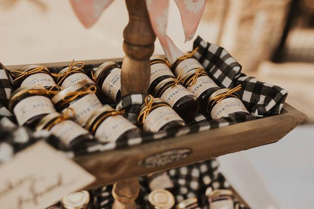 The 10 Best Wedding Favors & Gifts in Colorado - WeddingWire