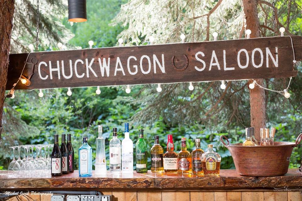 Chuckwagon Saloon