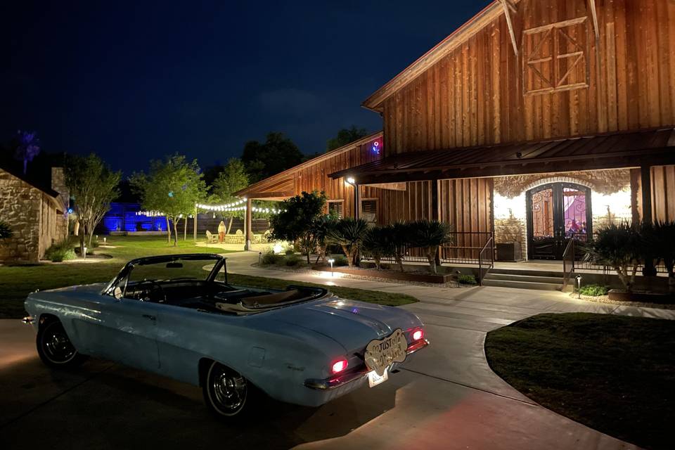 '62 Pontiac at Gruene venue