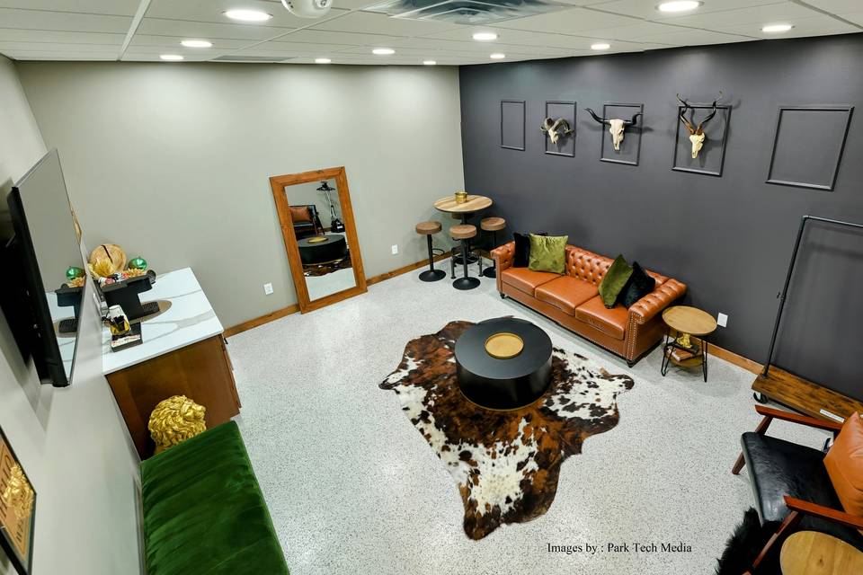 Groom's Den Aerial