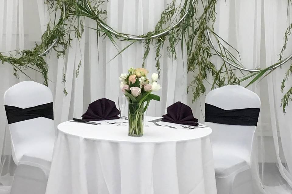 Sweetheart Table