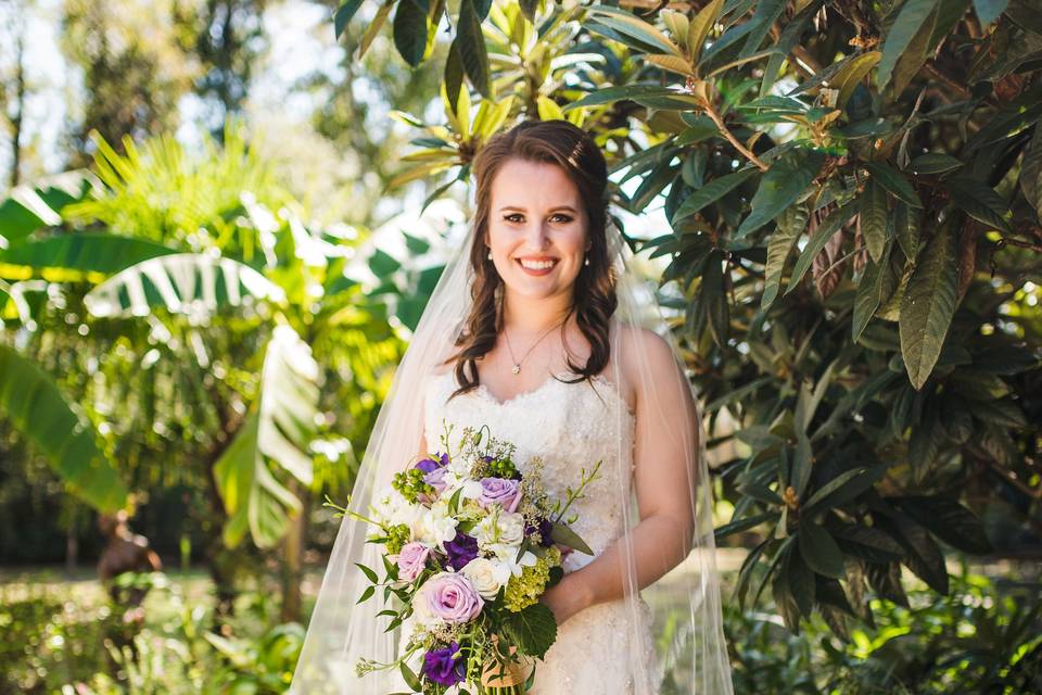 Bride with lace dress