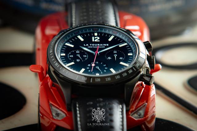Heritage Racer Noir Tachymeter