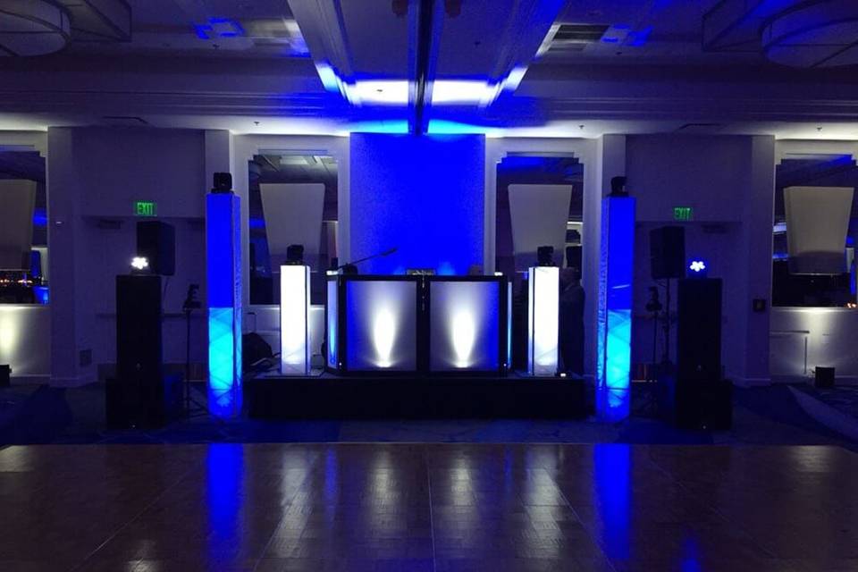 Color keyed DJ bench with LED lighting