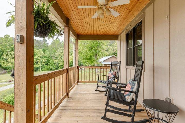 Front porch 2