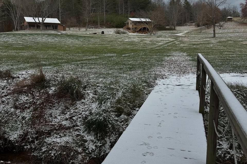 The bridge by pond (winter)