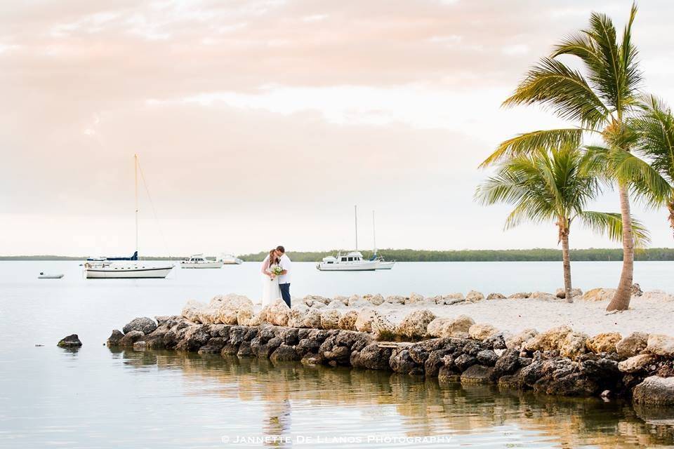 Couple kissing