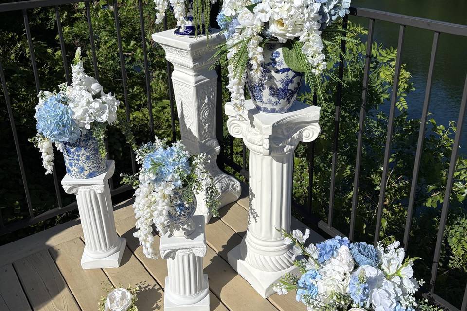 Blue/Spring decor