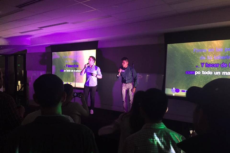 Karaoke at UT in Austin