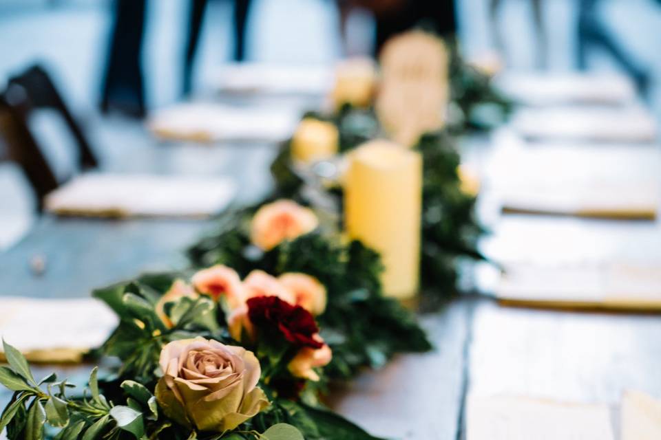 Vine and flowers centerpiece