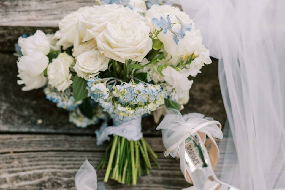 Coastal wedding details