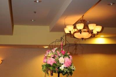 Floral centerpiece
