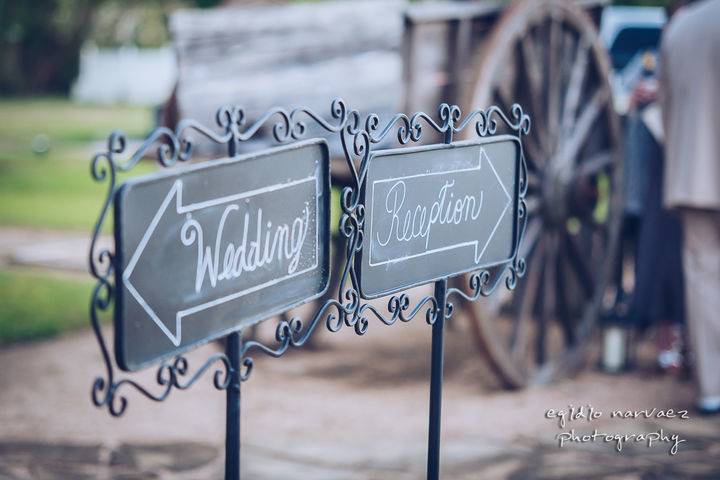 Wedding signs