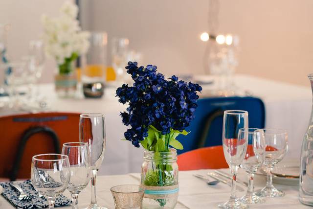 The table arrangement
