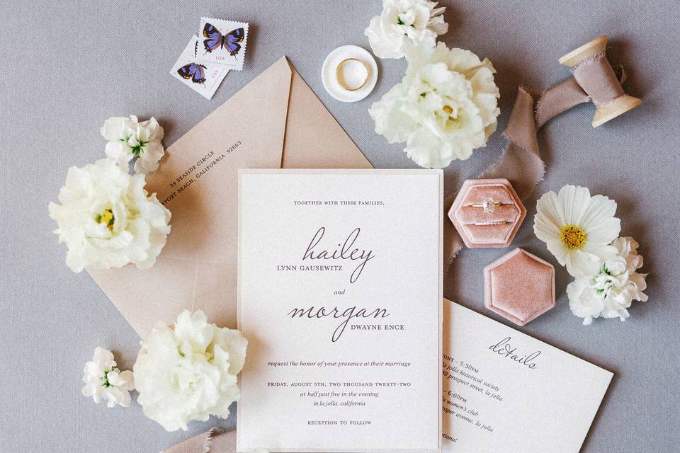 Modern Font Pocket Card