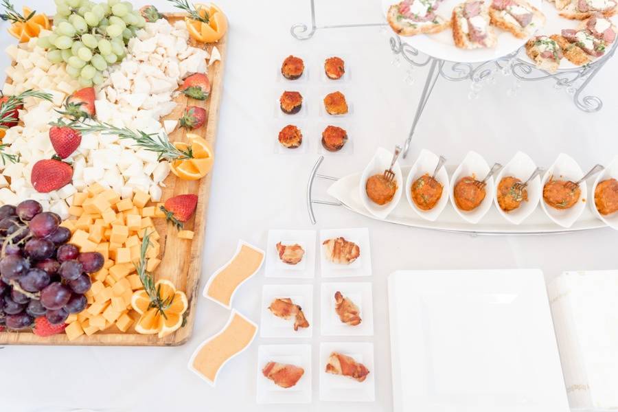 Appetizers for a bridal trunk show