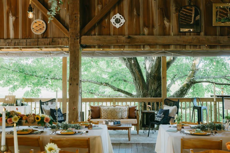 Pinehall - The Barn