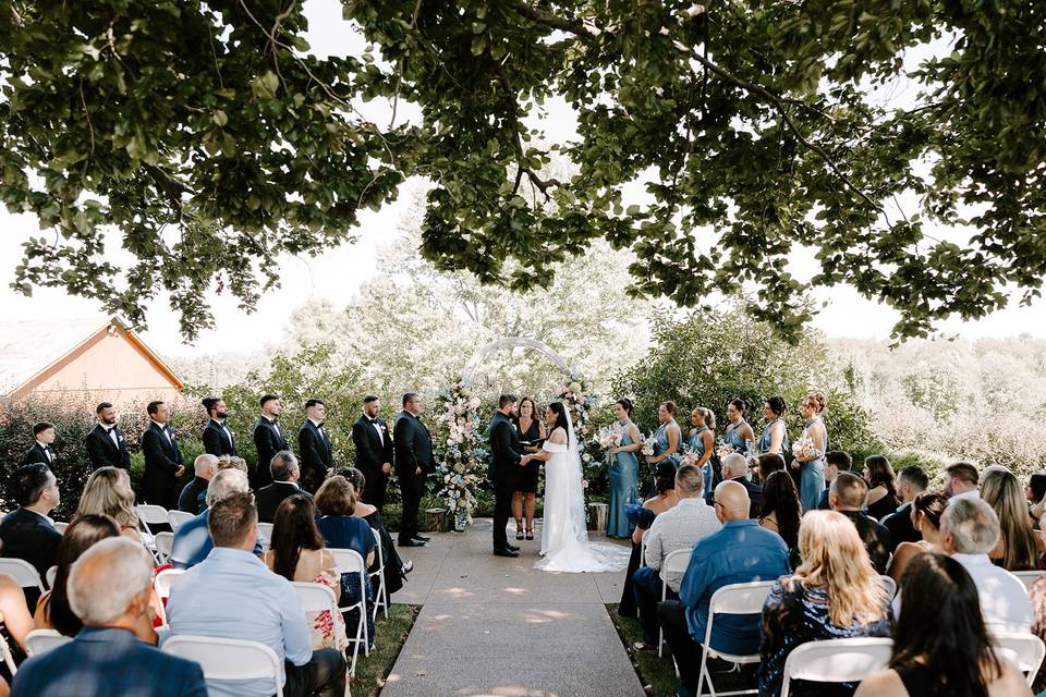 Pinehall - Ceremony