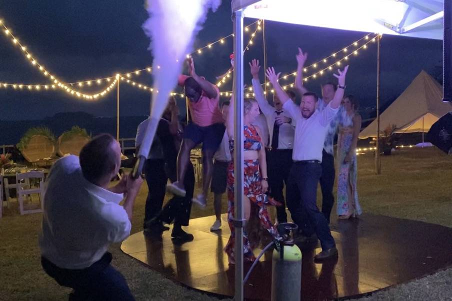 Groom with CO2 cannon!