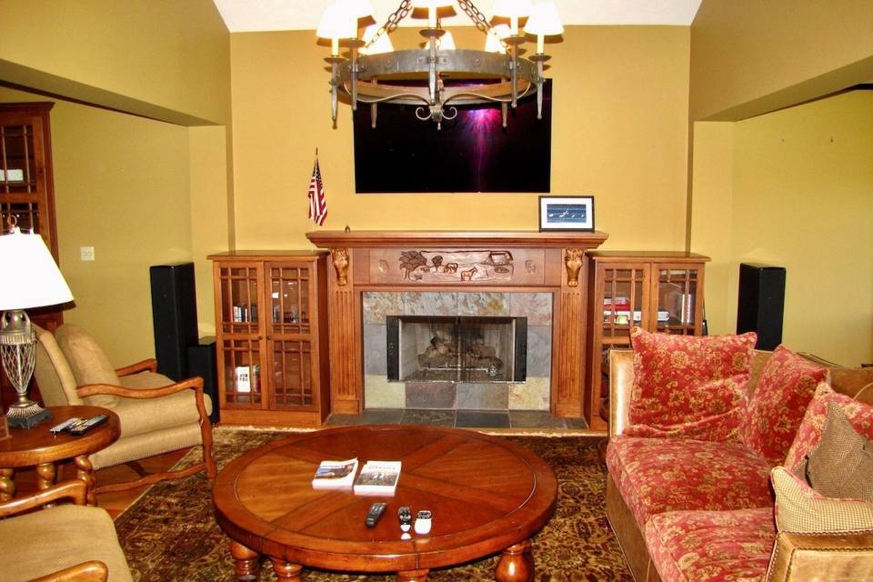 Hanging H Lodge