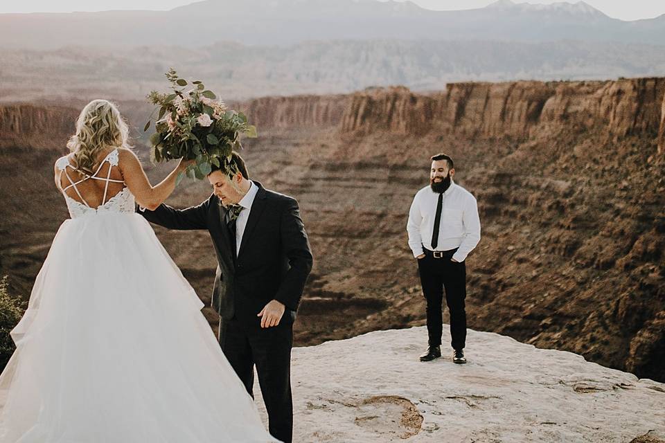 Moab, Ut Destination Elopement