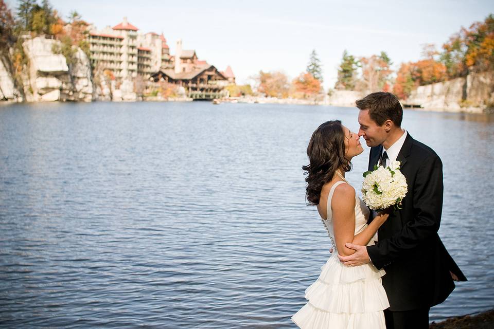Newlyweds at lake mohonk