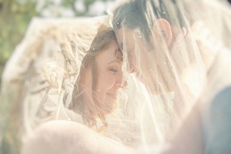 Alonna Abella Photography
