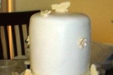 Multiple layered wedding cake