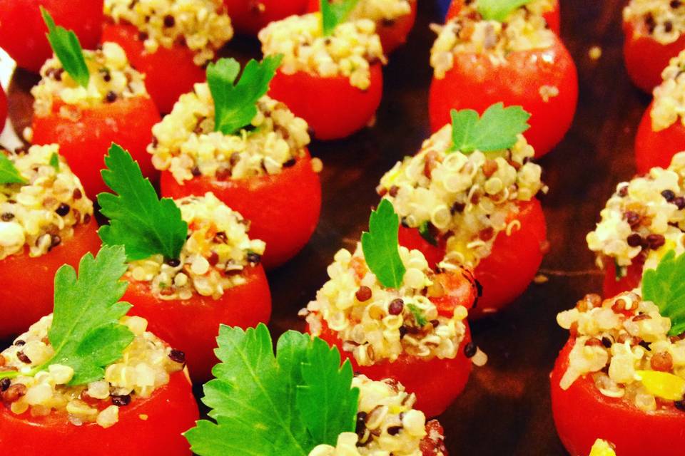 Quinoa stuffed tomatoes
