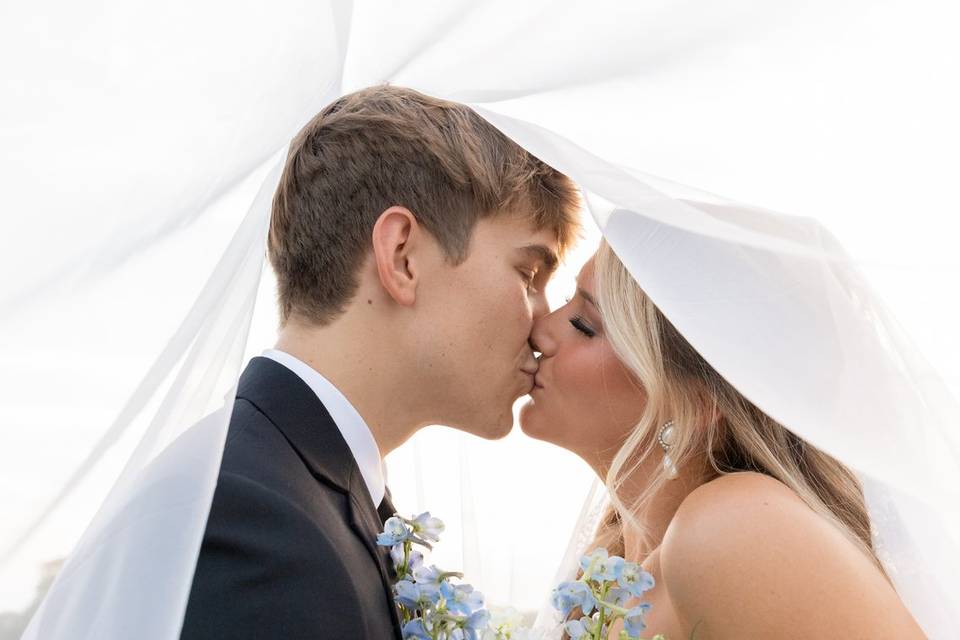 Kiss the Bride