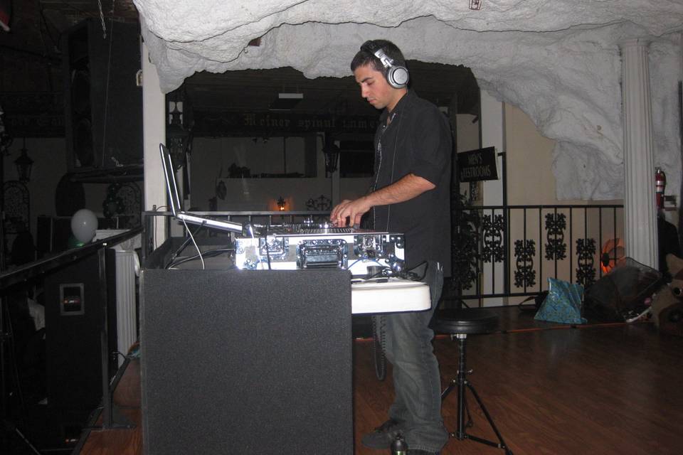 DJ Anthony