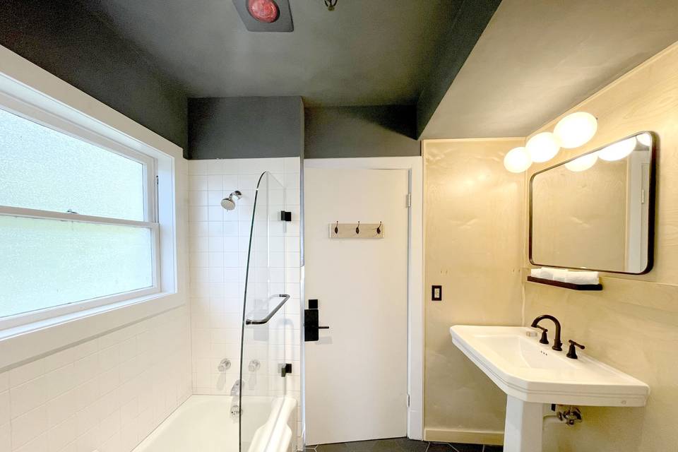 Scotia Lodge
