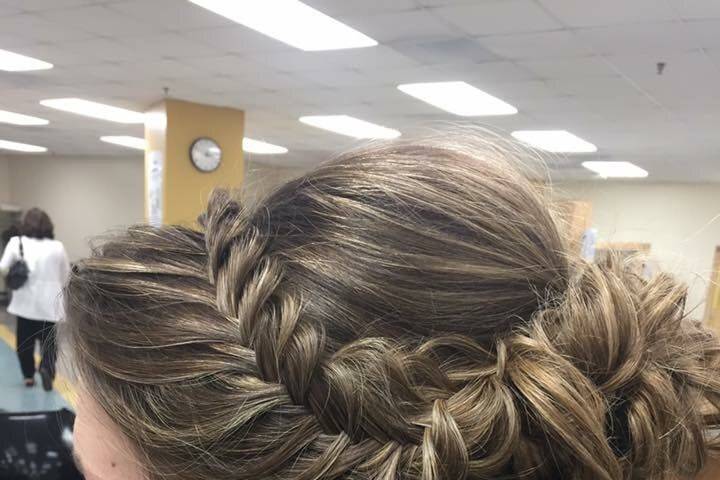 BombShell Salon & Spa