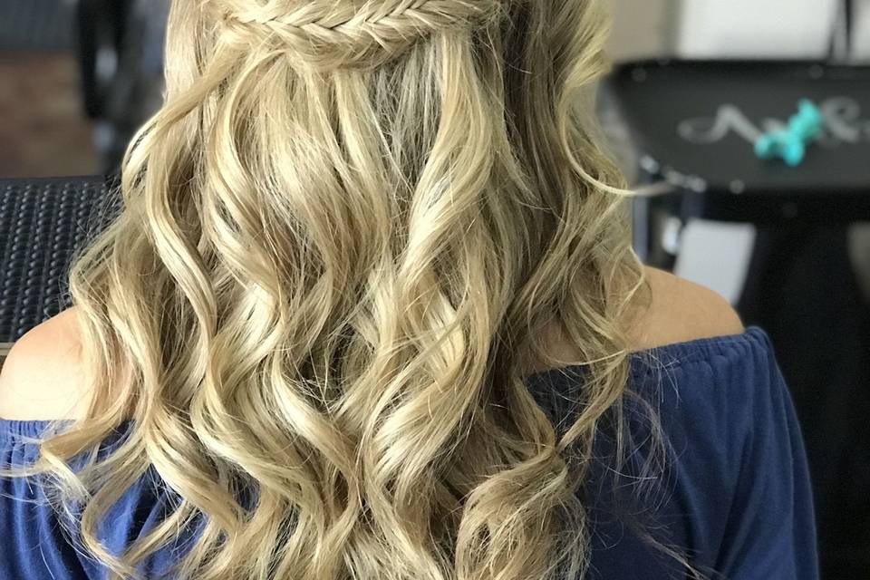 BombShell Salon & Spa