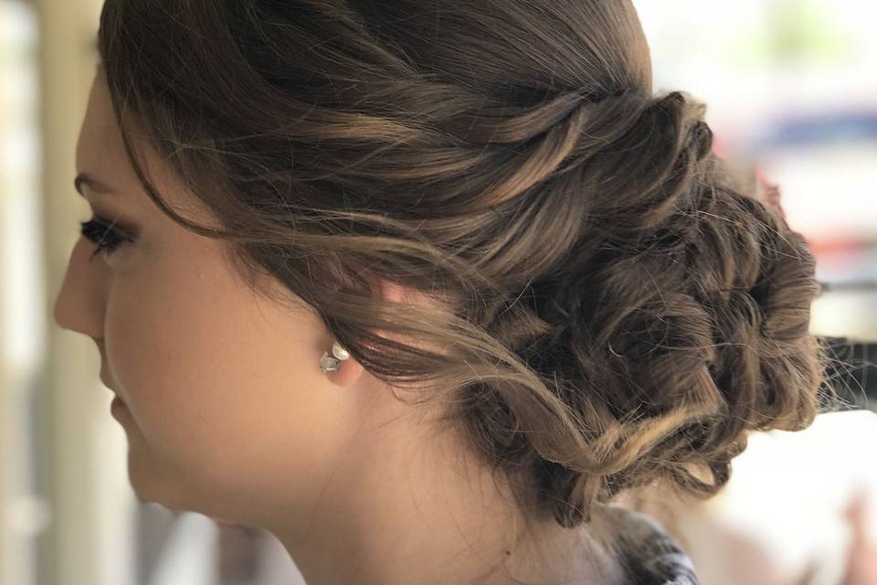 BombShell Salon & Spa