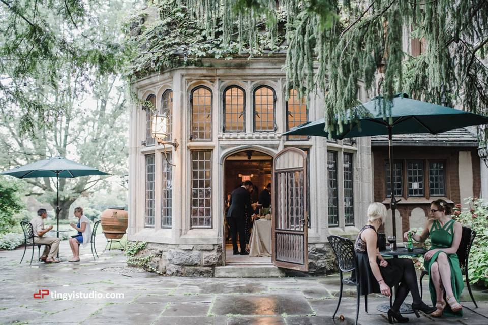 Outdoor Ceremony Space