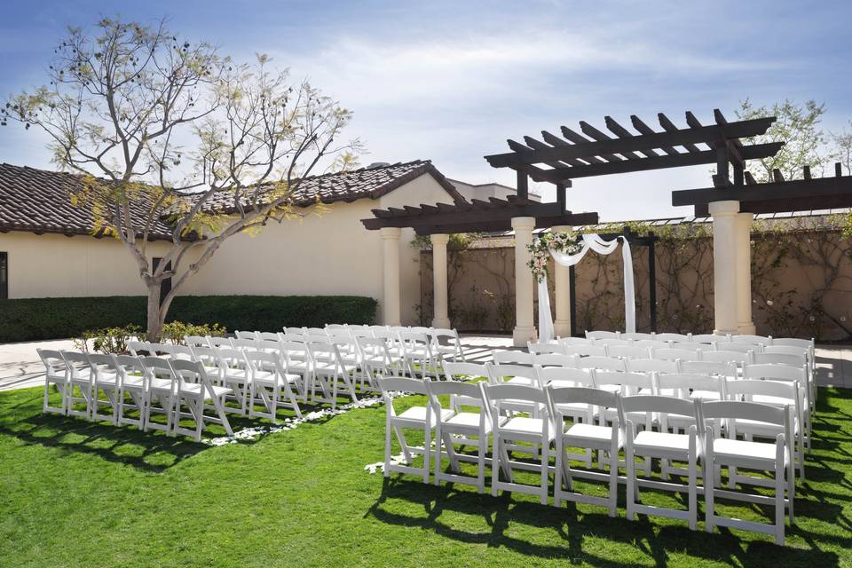 Arbor Lawn