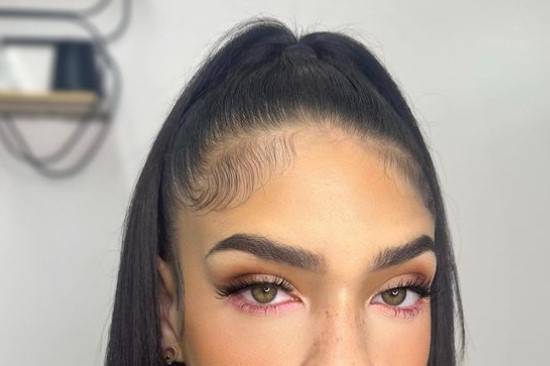 Nude lip