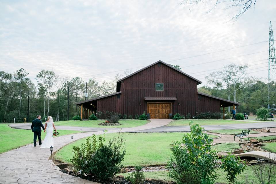 Reception barn