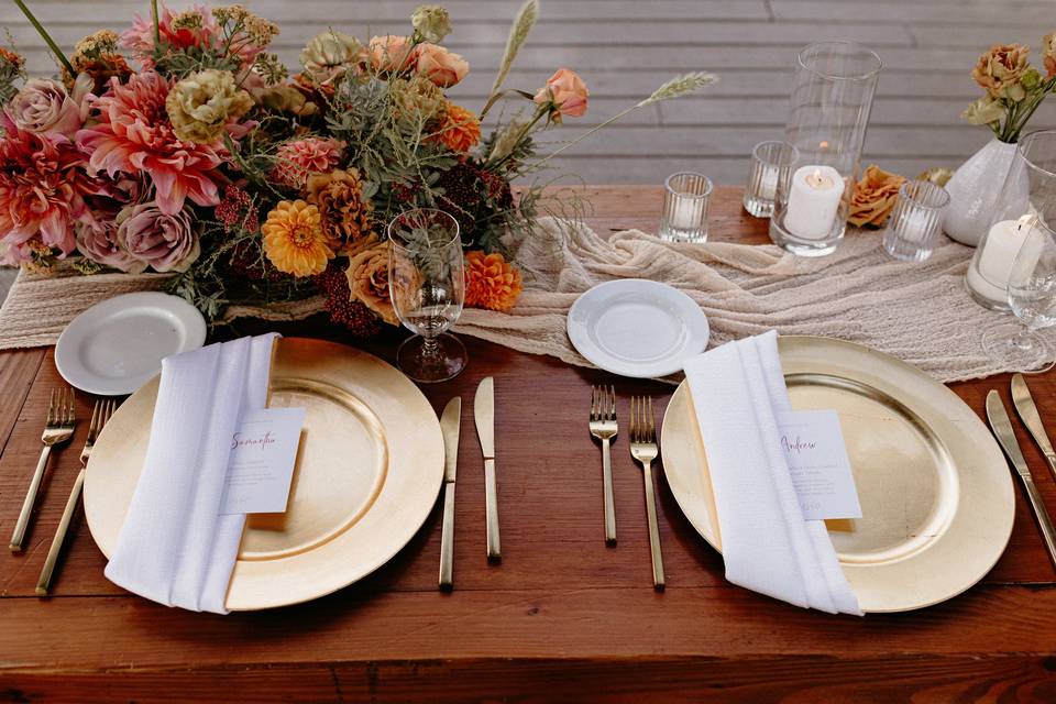 Bold and Gold table setting