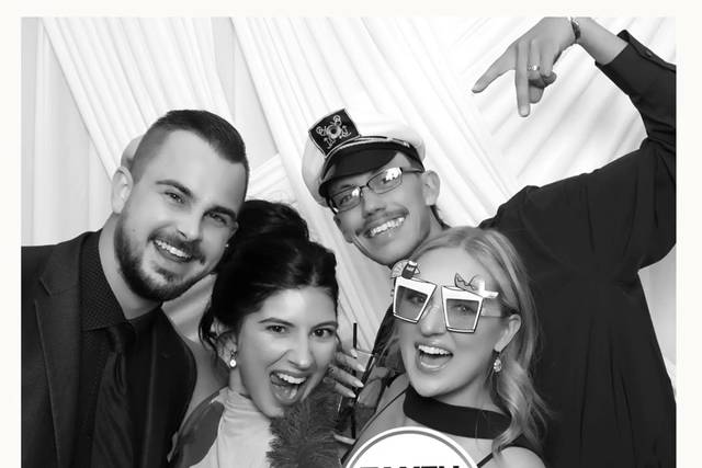 B&W GLAM | Custom Overlay DSLR