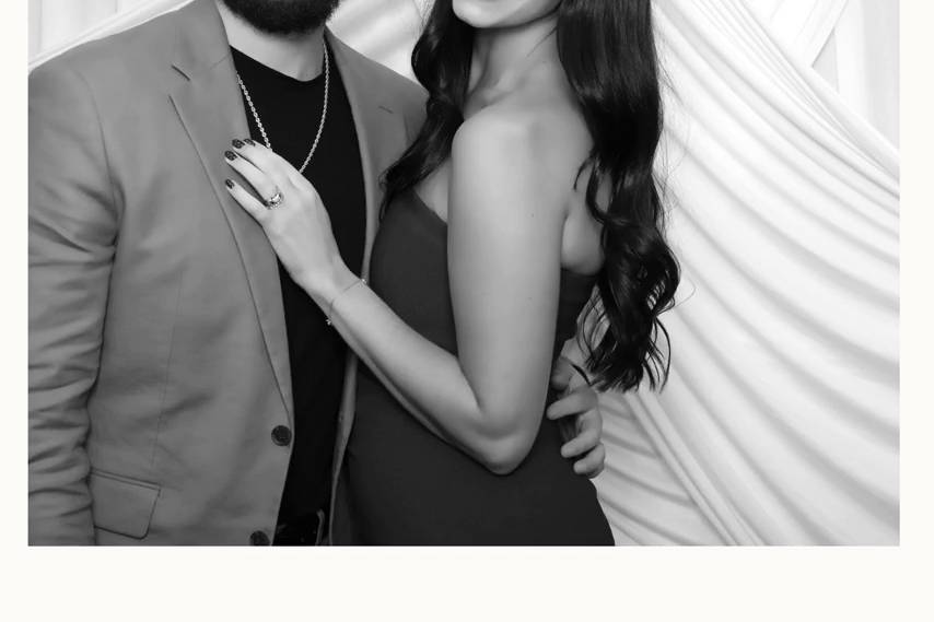 B&W GLAM | Custom Overlay DSLR