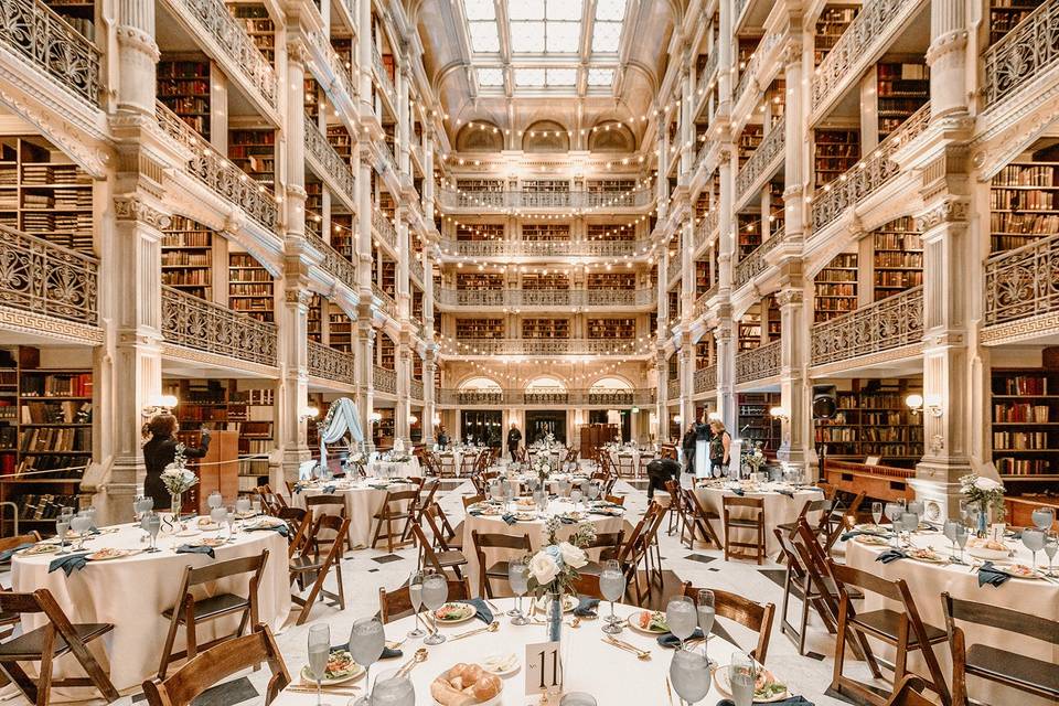 DC Wedding in Peabody Library