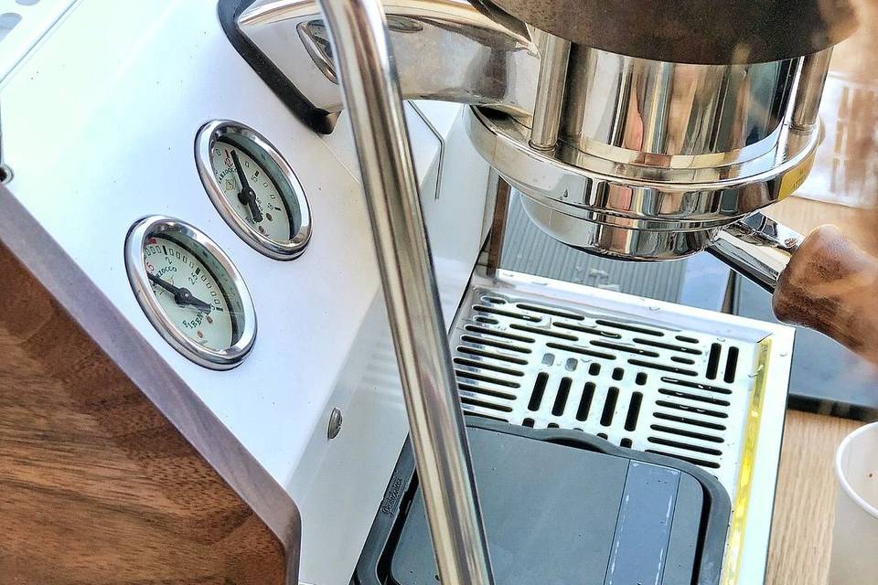 Steaming milk using espresso machine