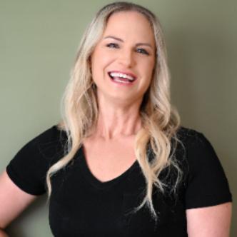 Holly Mattausch