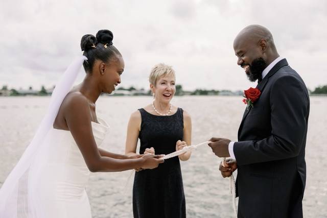 Tying the knot in style!