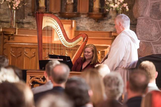 Andrea McGaugh, Harpist