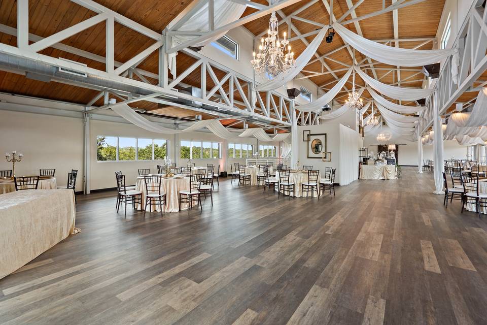 Ballroom with Dancefloor