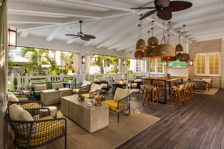 Essensia Lounge