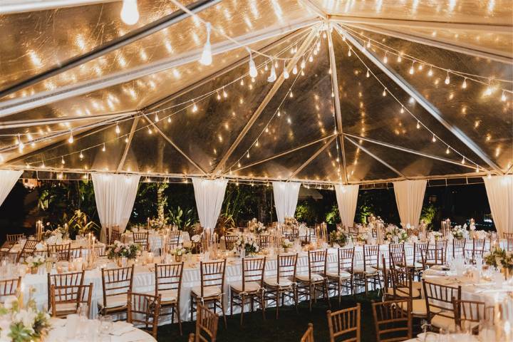 South Lawn Tent Set-up